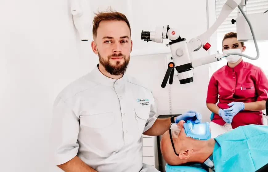 Lekarz dentysta czy stomatolog - co musisz wiedzieć o różnicach